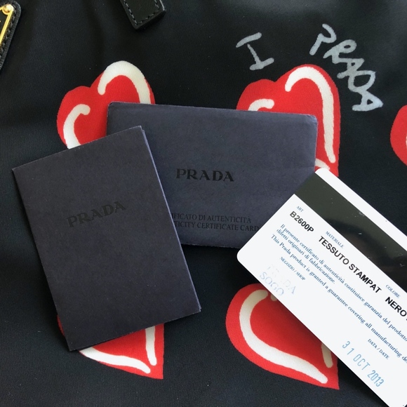 Prada Heart Print Tessuto Stampato Nylon Tote - Picture 7 of 8